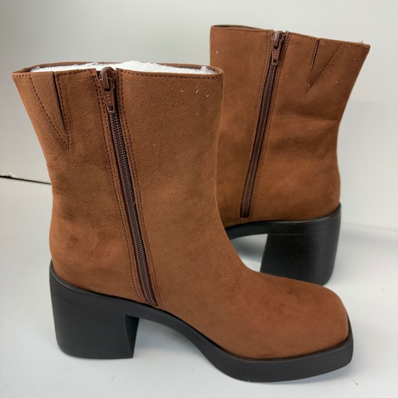 Sun + Stone Tiannaa Platform Booties 10M Brown Faux Suede Block Heel - Picture 7 of 9